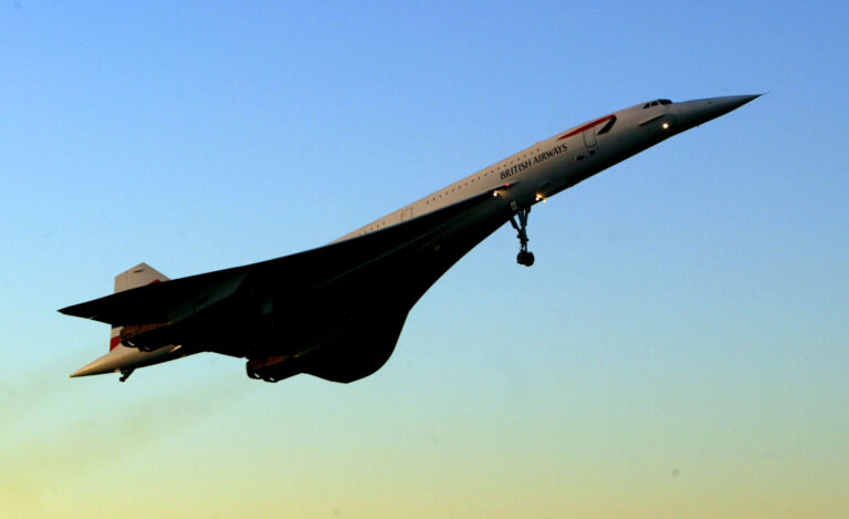 The last-ever Concorde passenger flight takes off from John F. Kennedy International Airport en route to London on Oct. 24, 2003 in New York City. Credit: Mario Tama/Getty Images