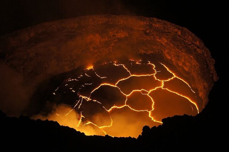 Fourth Earthquake Swarm From Center of Kilauea Shakes Ground with 50 Tumblers Prompting for Volcano Status of YELLOW/ADVISORY