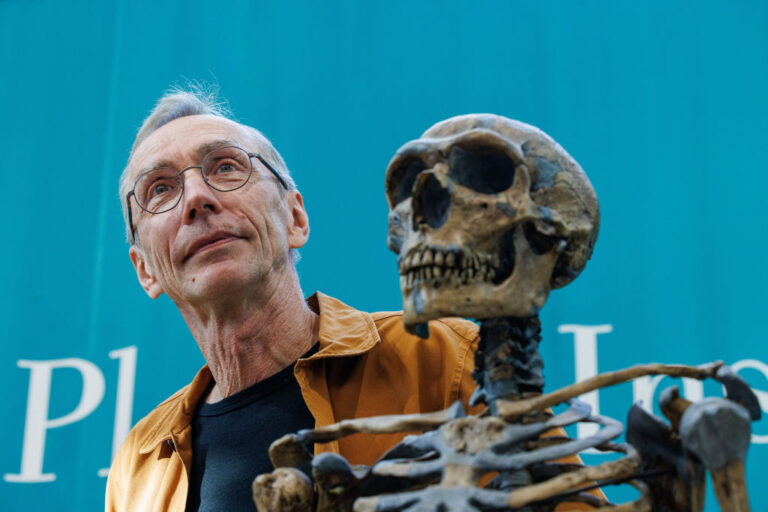 Hobbit Ancestors in Indonesia, Neanderthals, Other Hominins Contribnuted to Modern-Day Humans per Ancient DNA Technology