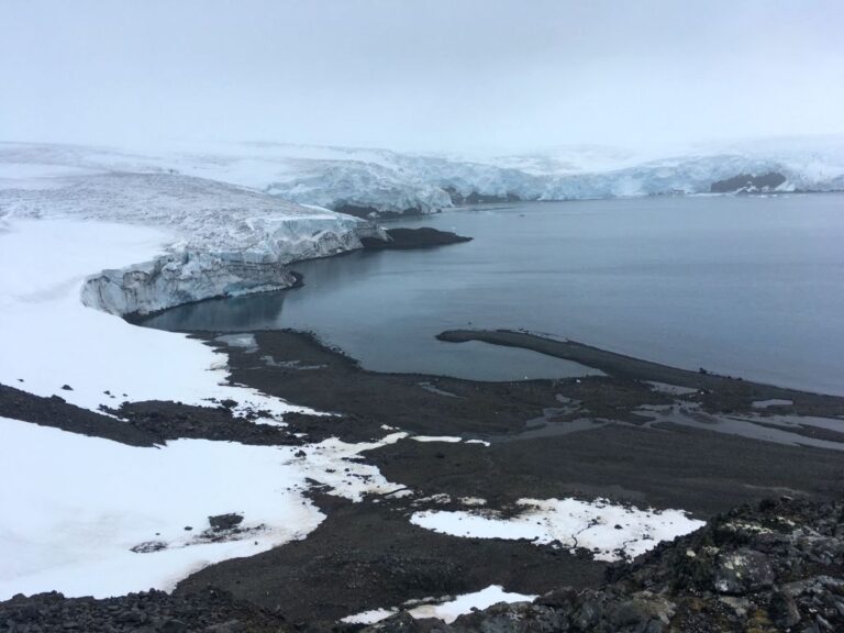 Les villes côtières en danger alors que la fonte des glaces dans l'ouest de l'Antarctique est incontrôlable, selon une étude