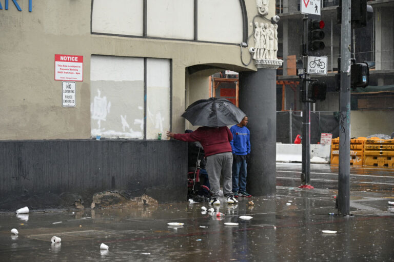 Mise à jour météo en Californie : deux tempêtes provoqueront des inondations et des glissements de terrain