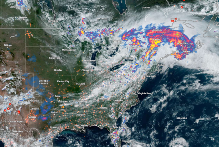 Zoom Earth Satellite via NOAA - NESDIS