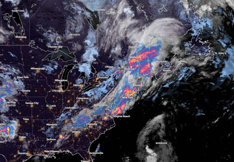 Zoom Earth Satellite via NOAA - NESDIS