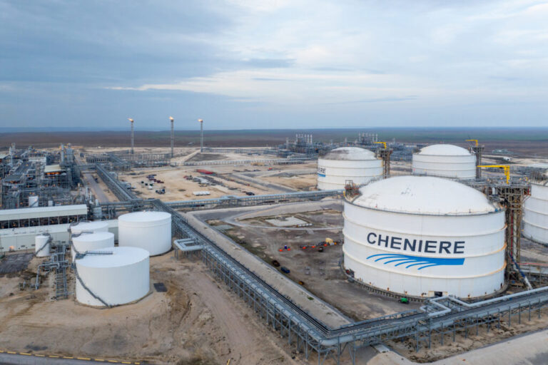 An aerial view of the Cheniere Energy liquefied natural gas plant in Port Arthur, Texas. Credit: Brandon Bell/Getty Images