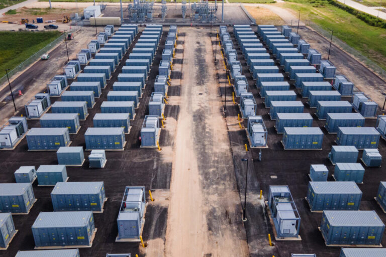 Jupiter Power’s battery storage complex in Houston. The company was recently awarded incentives for a 200-megawatt project in Sayreville, N.J. Credit: Jason Fochtman/Houston Chronicle via Getty Images