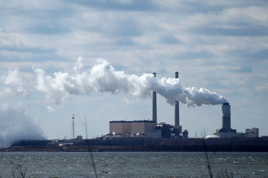 Emissions spew from a large stack at the coal fired Brandon Shores Power Plant, on March 9, 2018 in Baltimore, Maryland. Credit: Mark Wilson via Getty Images
