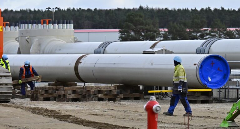 TOBIAS SCHWARZ